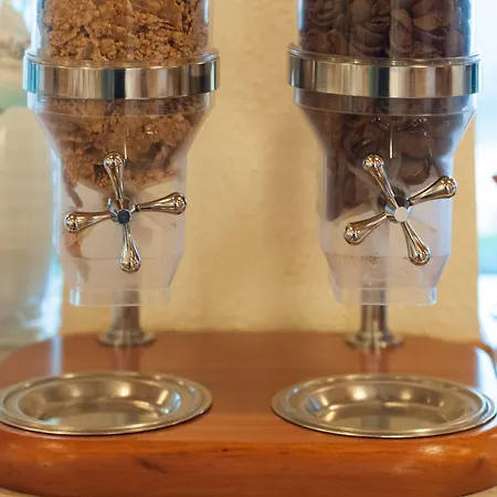 伯尔尼酒店 3* 曼泰加什