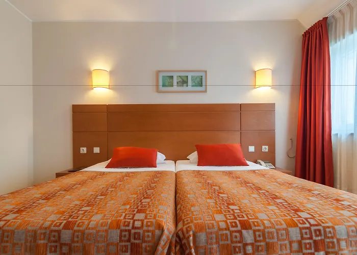 Berne マンテイガス